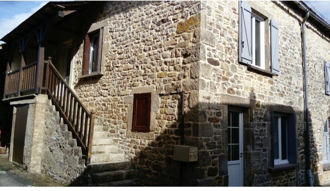 Maison De Village Goutrens Eksteriør billede